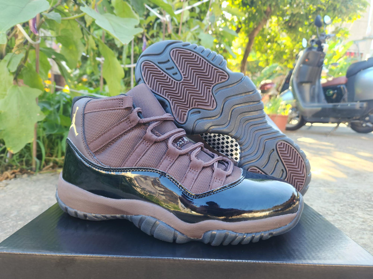 Air Jordan 11 New Black-Brown Sneakers