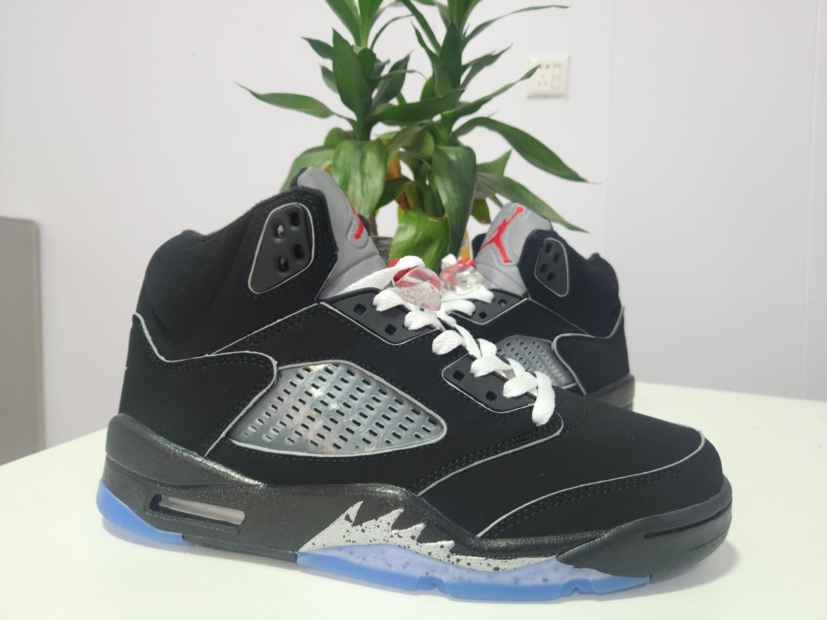 Air Jordan 5 Black Silver-Trim Sneakers