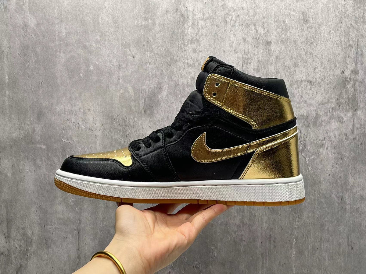 Air Jordan 1 Black-Gold Sneakers – Super A