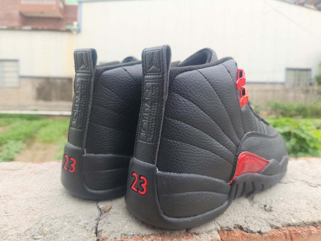 Air Jordan 12 Bloodline Heritage Sneakers