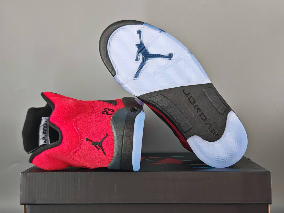 Air Jordan 5 Retro Batman Beyond Sneakers – IY4876-001