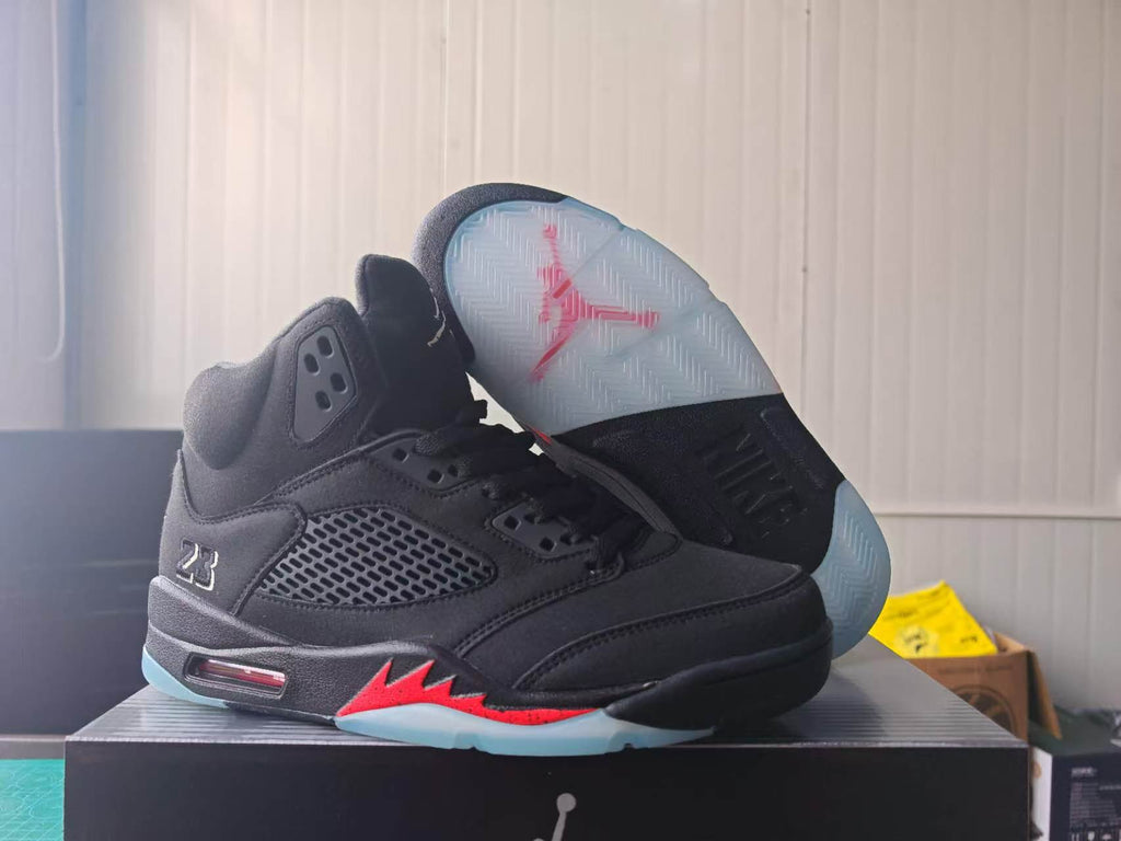 Air Jordan 5 New Halloween Sneakers