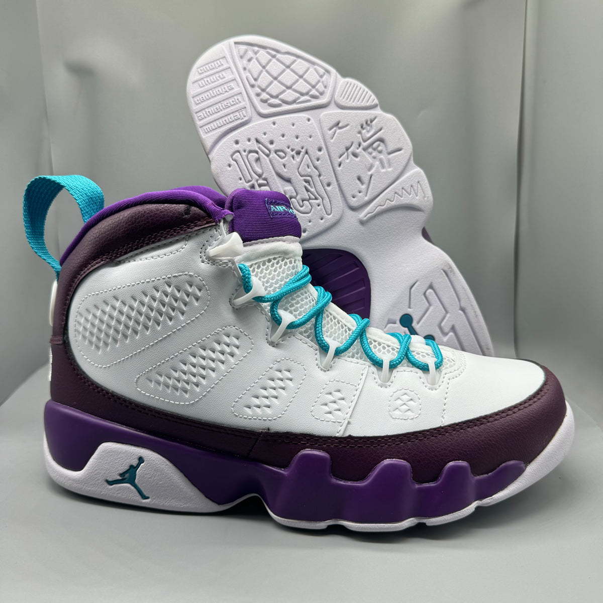 Air Jordan 9 White-Purple Sneakers